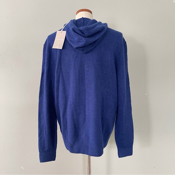 Everlane Men’s Blue hooded Wool sweater in Large NWT - Picture 5 of 8